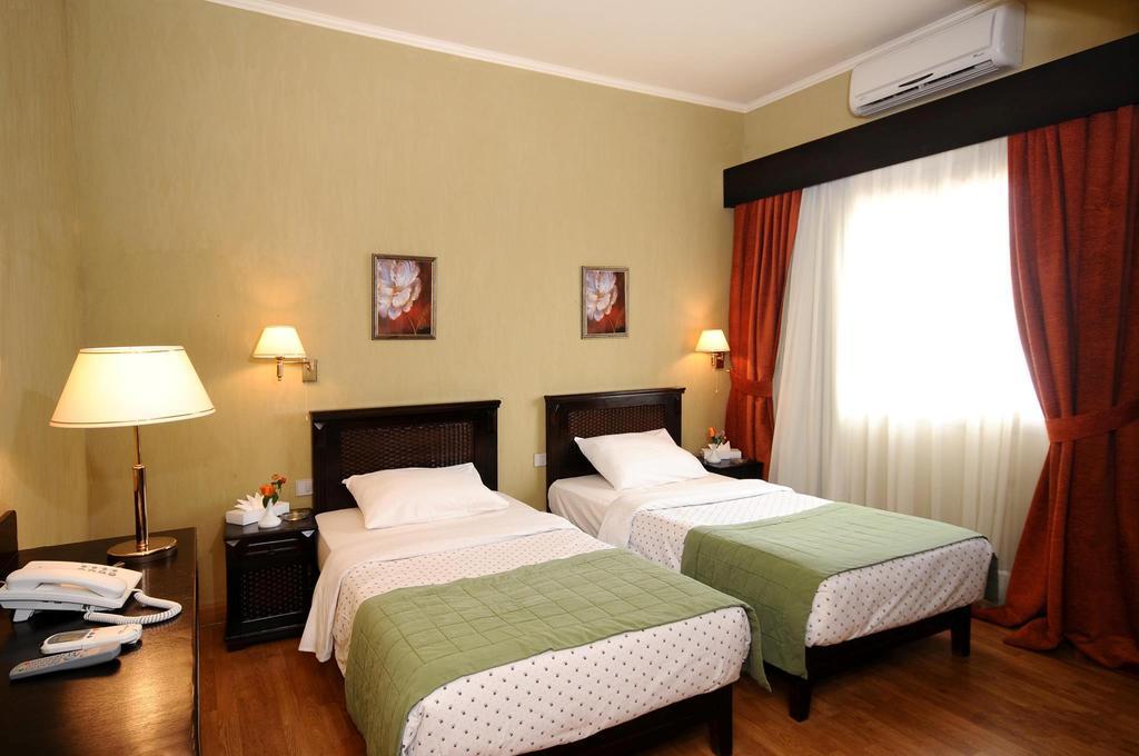 Green Plaza Inn "'Business &Families Only"' İskenderiye Oda fotoğraf